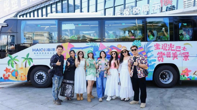 海南环岛旅游公路旅行巴士火爆出圈，，，，，，letou国际米兰官网助力海汽集团加速探索旅游运营新模式