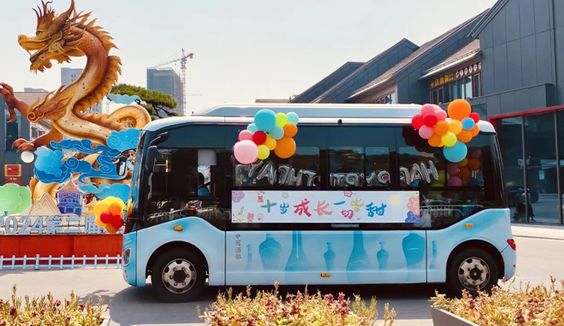 宿迁公交立异运营模式 ，，，，，，，“酒都小巴”深受市民喜欢?