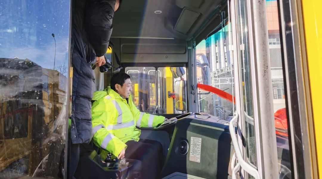 letou���������������綯����ɨ·�������������������������������ɫ����������