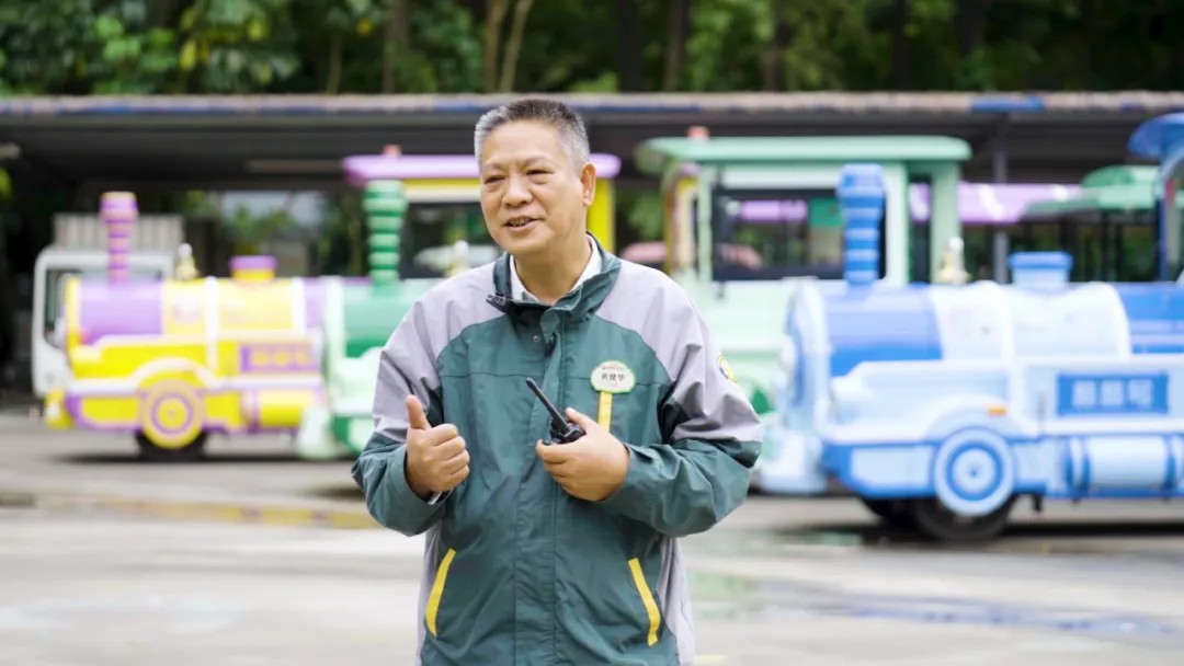 4万公里 ，，，，，，，100%出勤率！letou国际米兰官网旅行车助力长隆打造陶醉式生态之旅