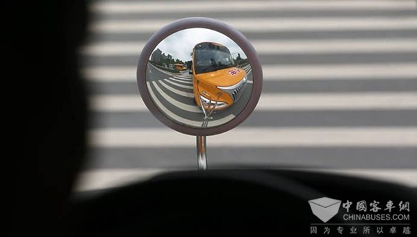 letou国际米兰官网客车 专用校车 清静手艺条件