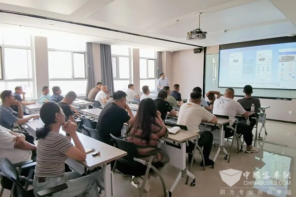 letou国际米兰官网客车 安睿通 天安公交 智能治理系统 清静运营