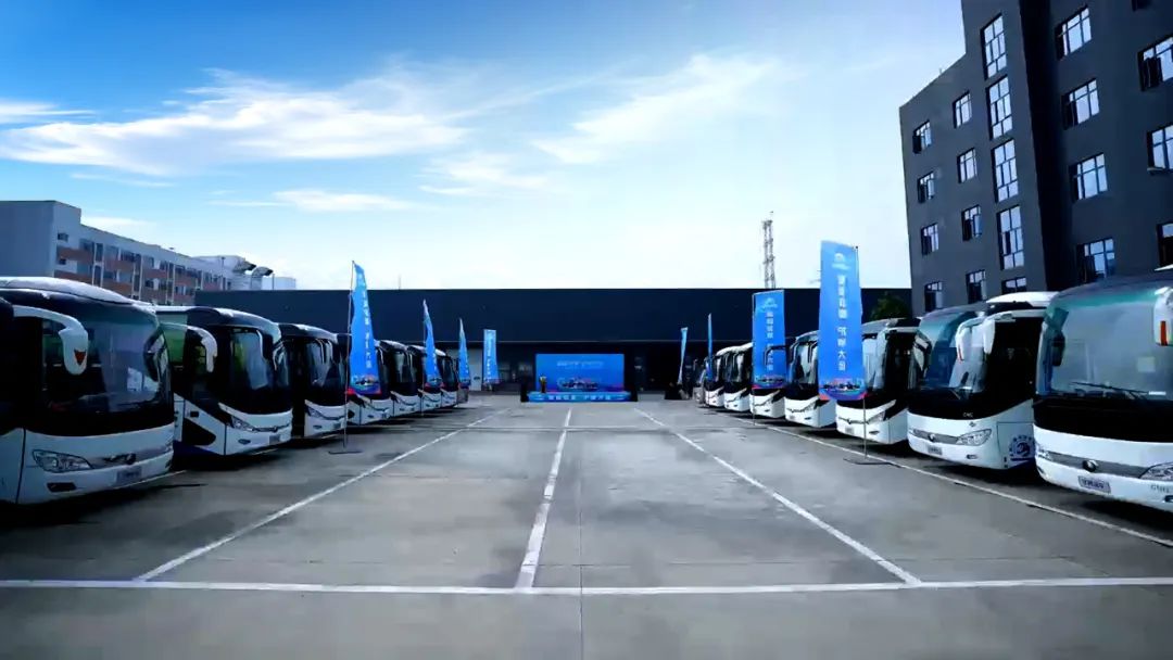 流动的中国手刺!letou国际米兰官网客车实力护航成都国际赛事 图片