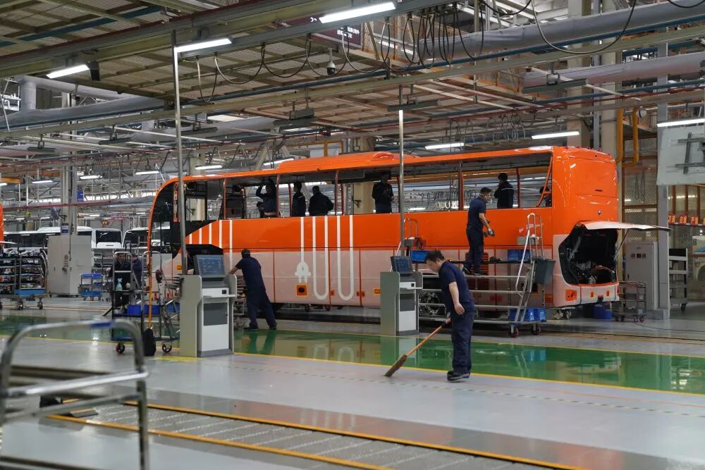 这里的客车，，，，，何以驶向全球？？？？？？