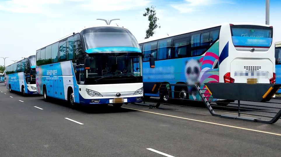 流动的中国手刺!letou国际米兰官网客车实力护航成都国际赛事 图片